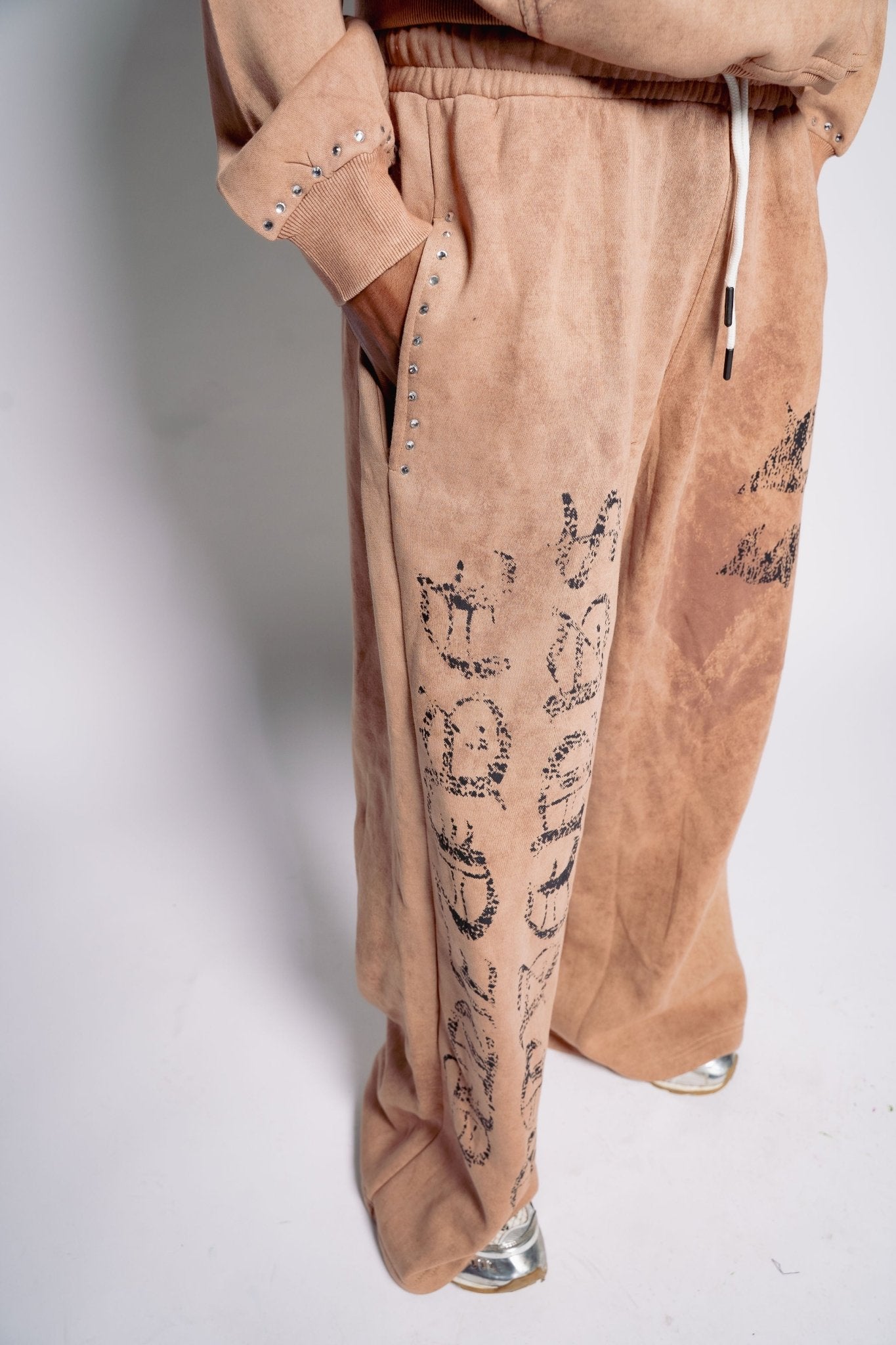 Cocoa Essential SweatPants - sauvage clothing