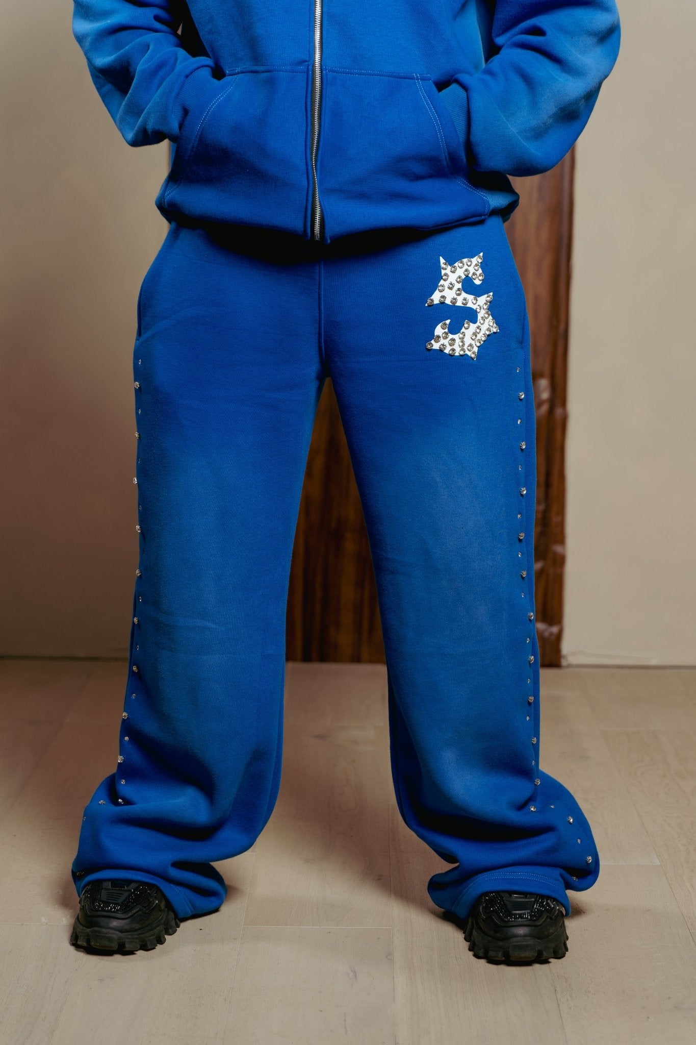 "Dreamers Don't Sleep" Pants - sauvage clothing