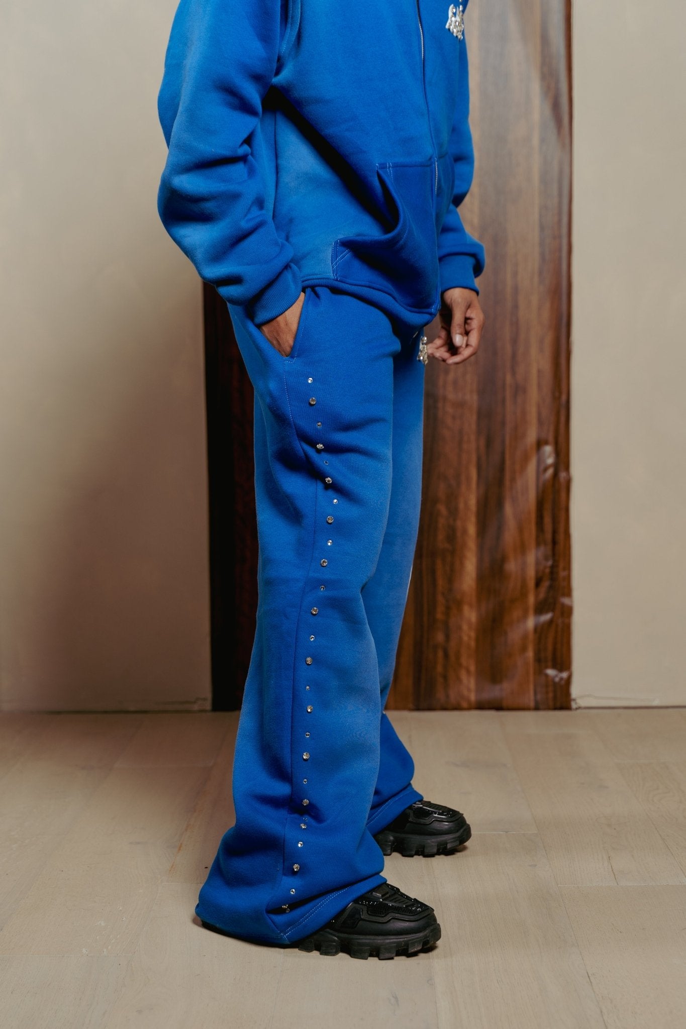 "Dreamers Don't Sleep" Pants - sauvage clothing