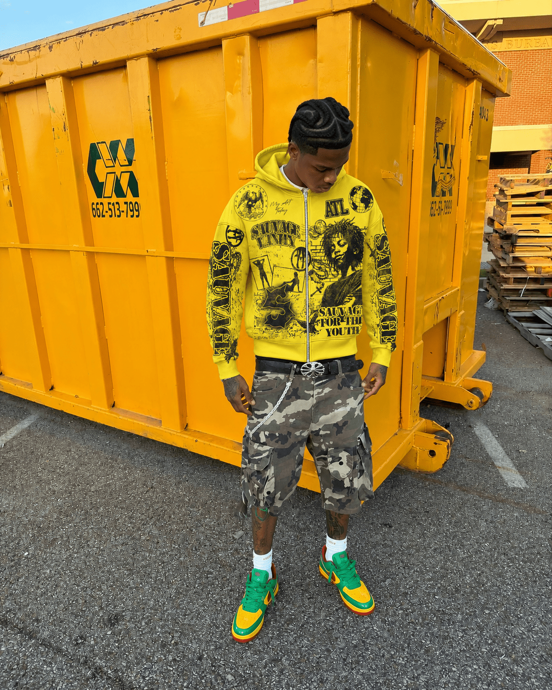 Rue De Graffiti Hoodie - sauvage clothing