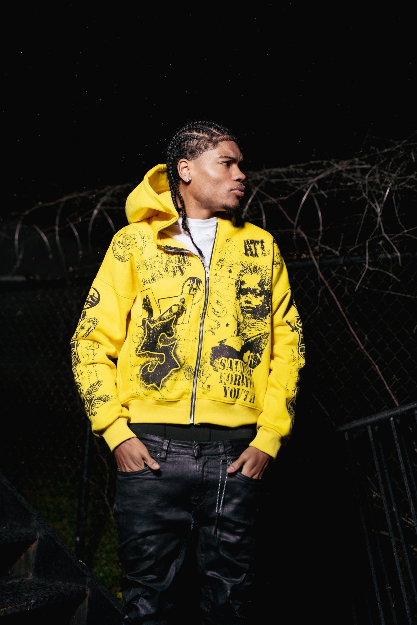 Rue De Graffiti Hoodie - sauvage clothing