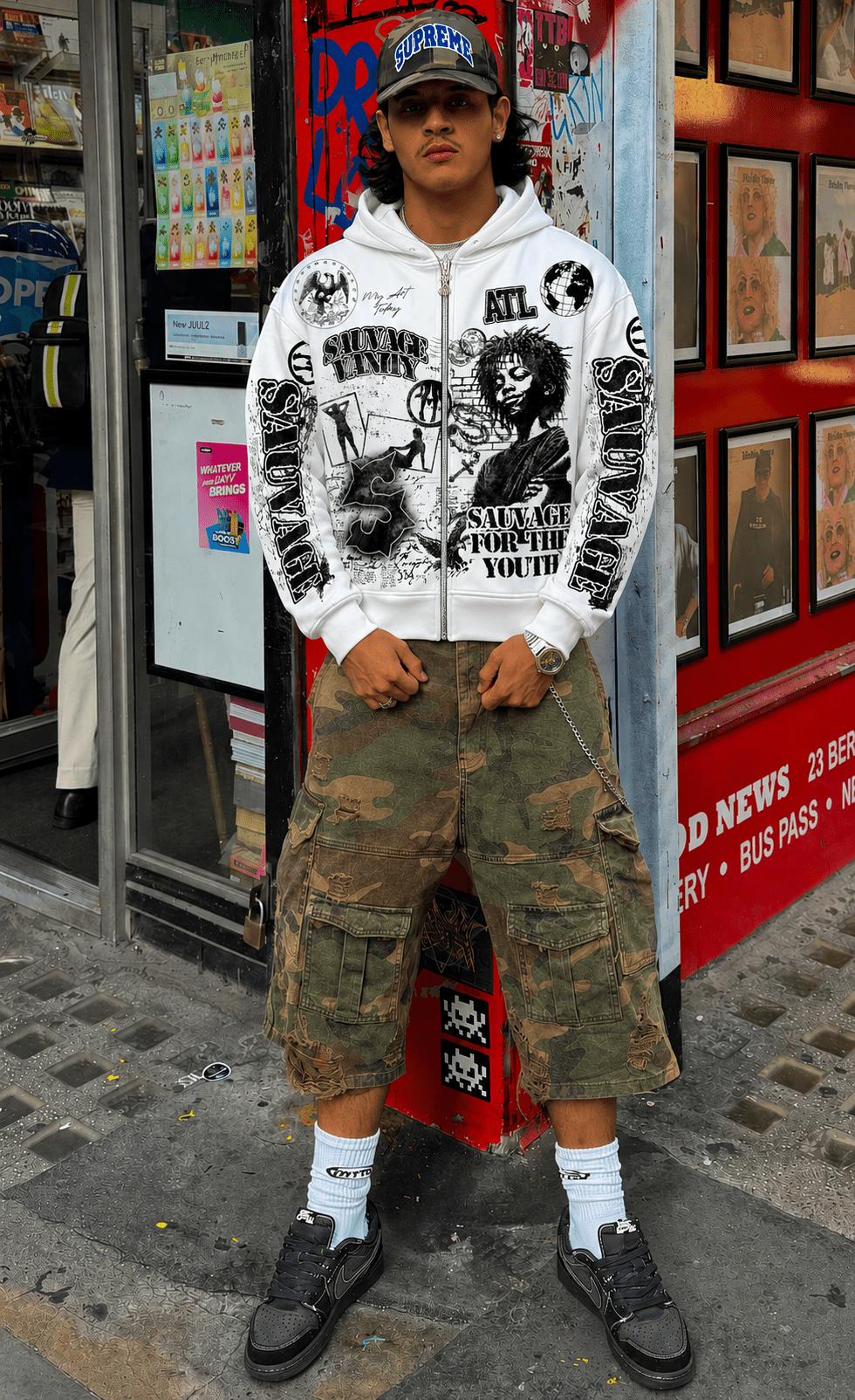 Rue De Graffiti Hoodie - sauvage clothing